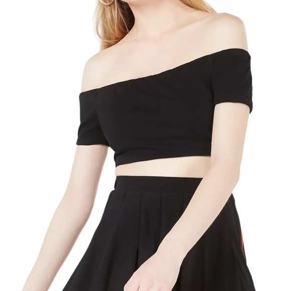 NWT Black Crop Top - Picture 2 of 5